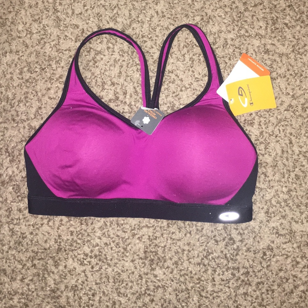 NWT Champion sports bra so M